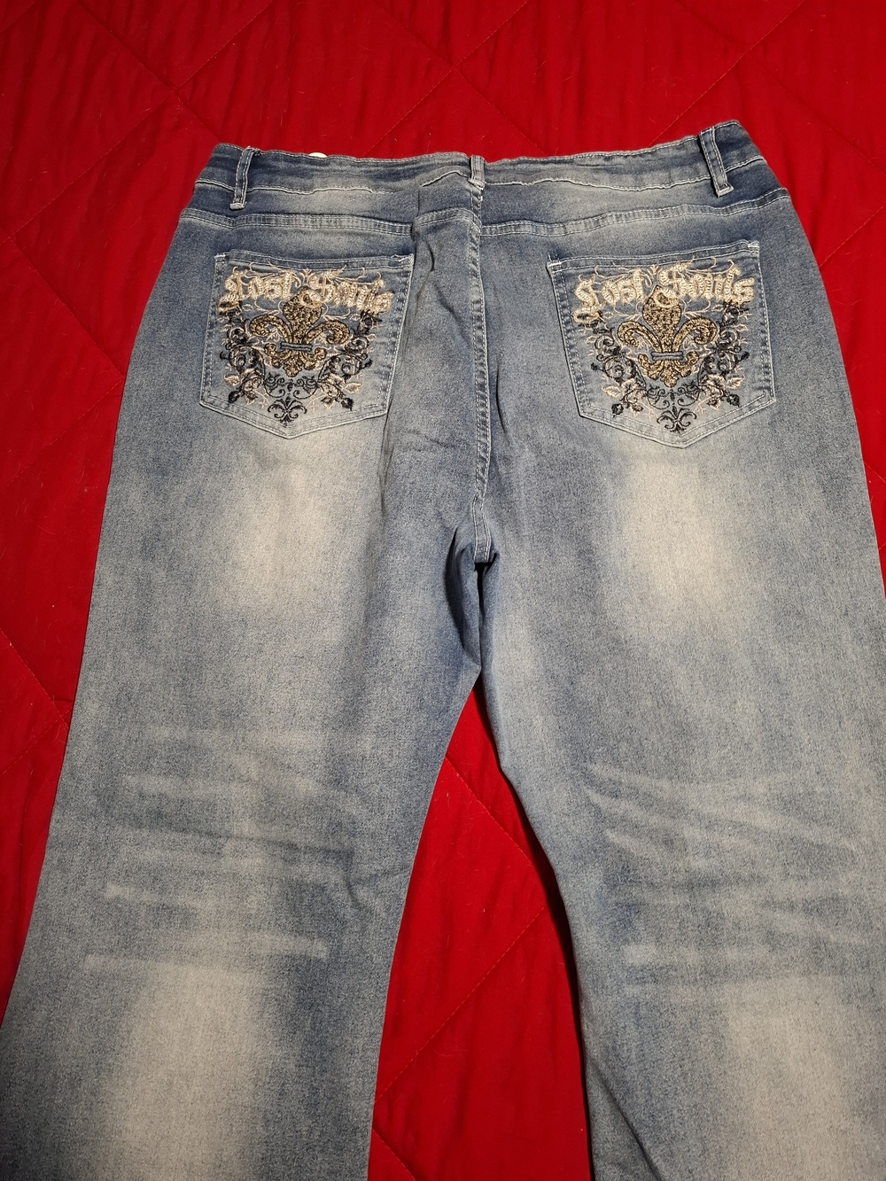 ROMWE Light Blue Bootcut Jeans with Embroidered Back Pockets